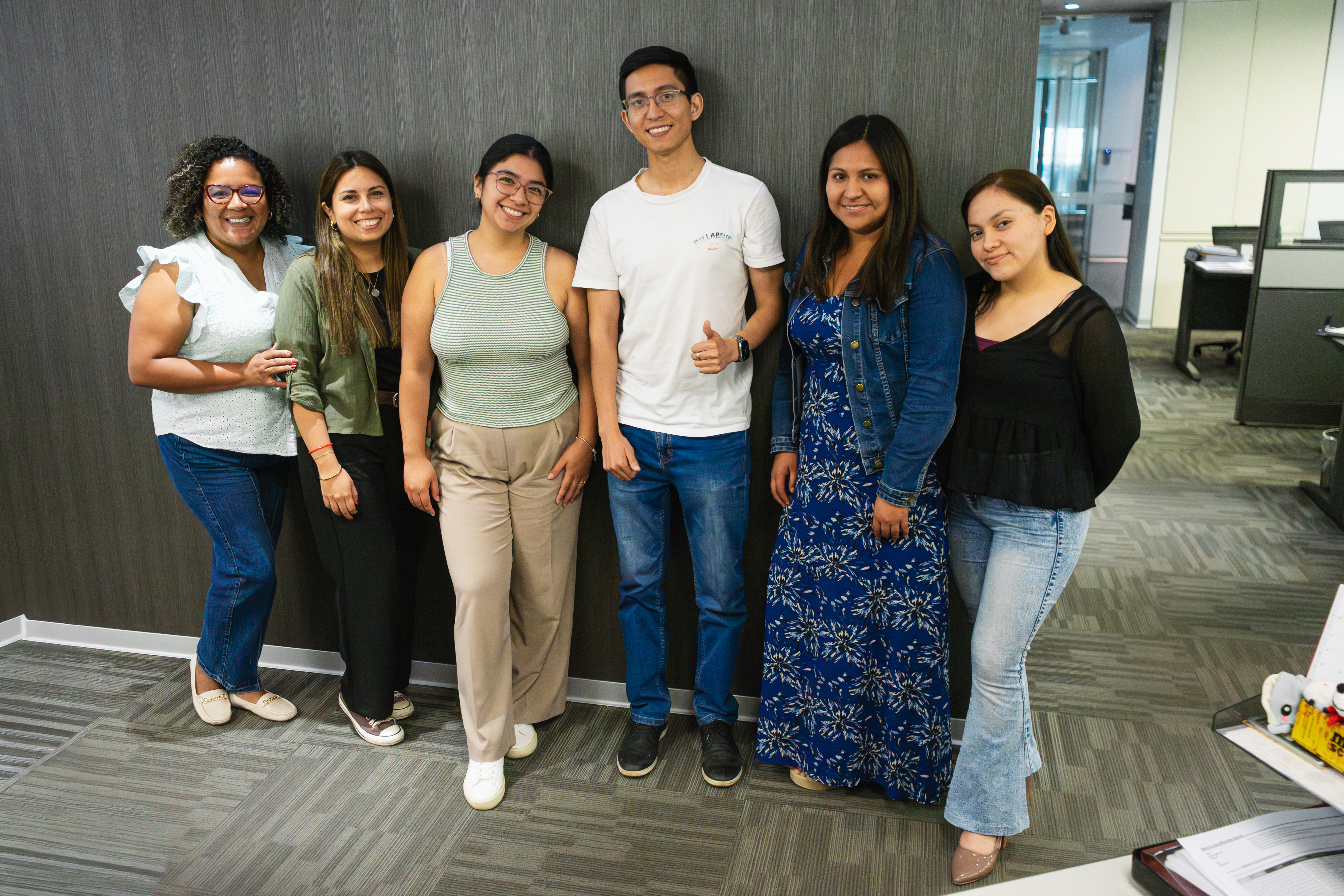 Equipo Exalmar durante una actividad de reconocimiento